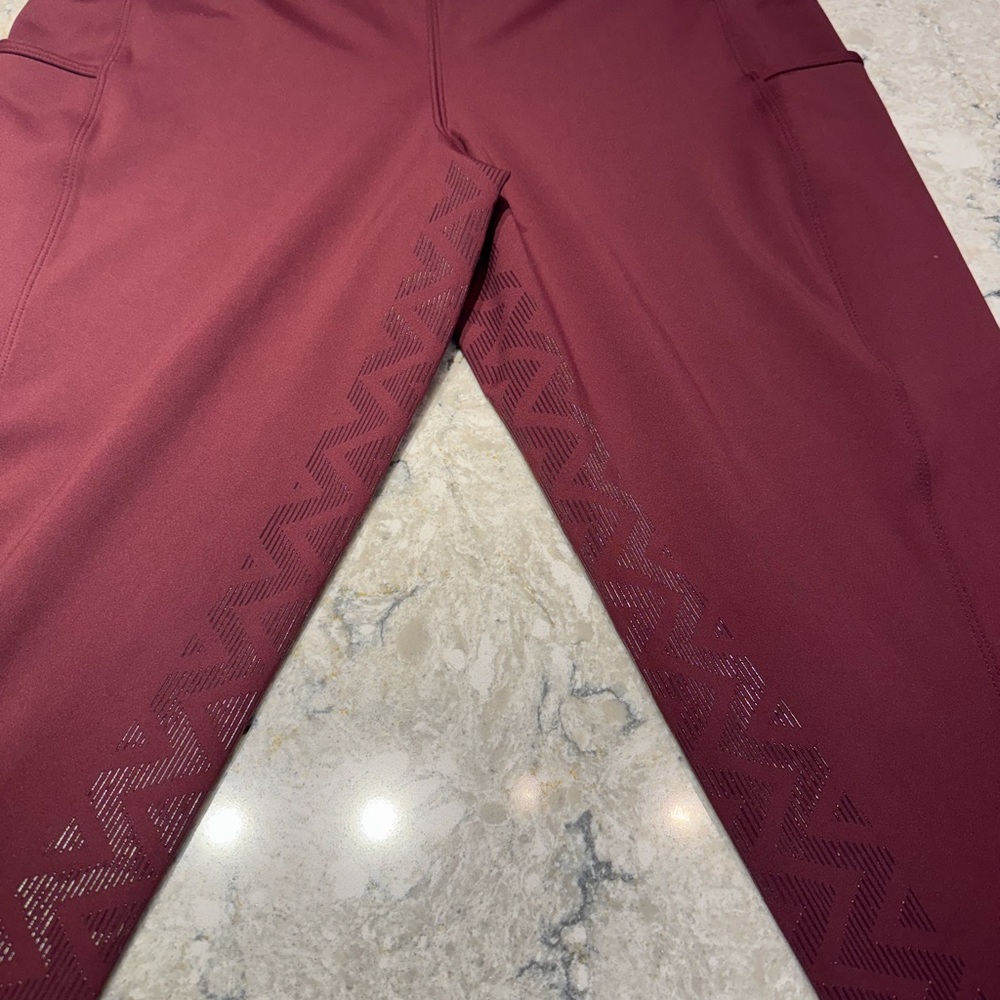 Lemieux Burgundy Pull On Breeches.Never worn!!
New w/out tags. - Picture 3 of 7
